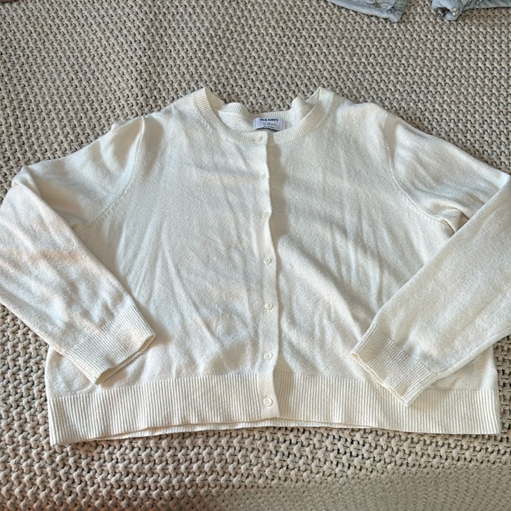 Old navy button up sweater
